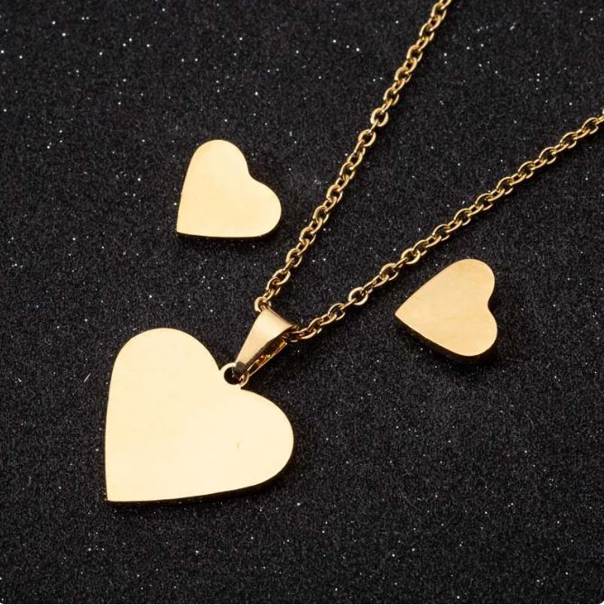Elegant Heart Pendant Necklaces for Women